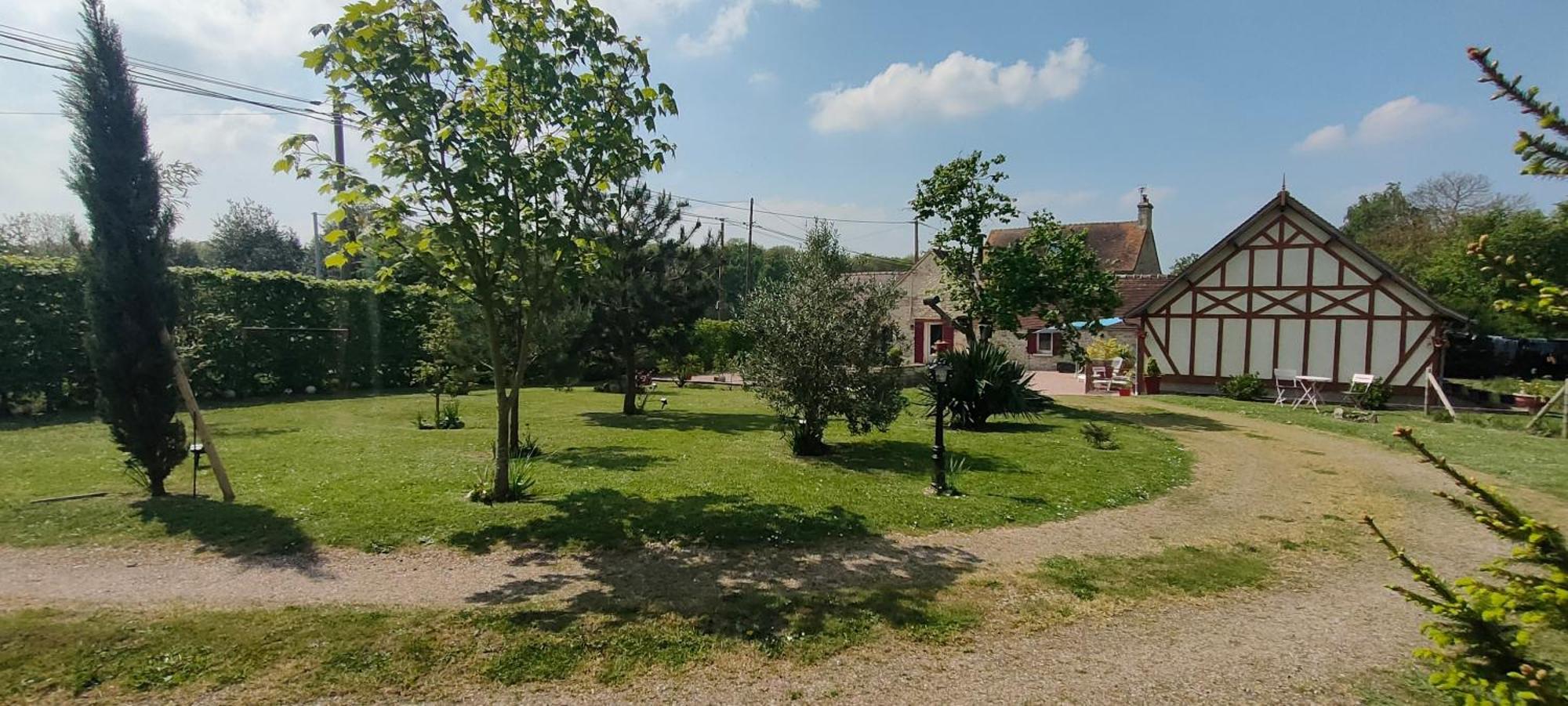 Les Lys Jolie Suite Parentale Privative Deux Adultes Avec Sdd Pertheville-Ners ภายนอก รูปภาพ